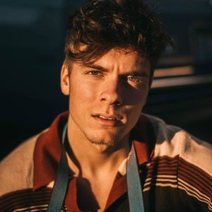 Meet your Posher, Josiah